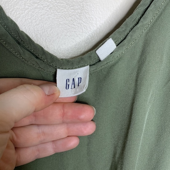 GAP |  Green Sleeveless Cinch Waist Cropped Jumper | Wide Leg Tie Waist Outfit - Picture 8 of 11